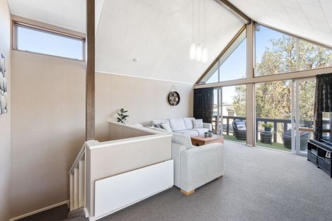 Photo of property in 4 Bristol Street, Tamatea, Napier, 4112