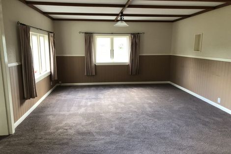 Photo of property in 46 Alice Street, Riverhead, 0820