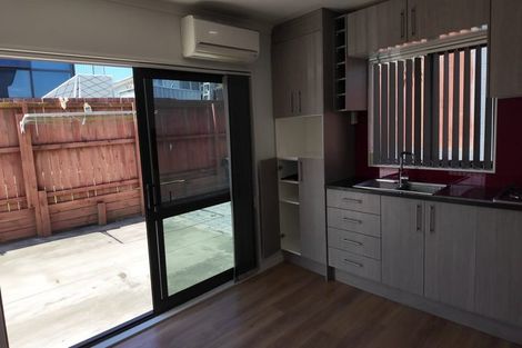 Photo of property in 28a Prangley Avenue, Mangere, Auckland, 2022