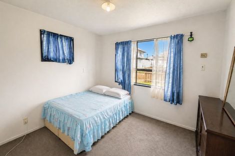 Photo of property in 1/3 Nogat Avenue, Papatoetoe, Auckland, 2024