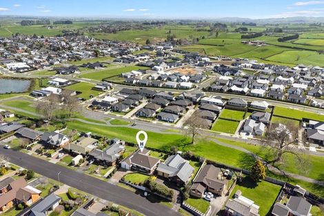 Photo of property in 15 Stirling Drive, Morrinsville, 3300