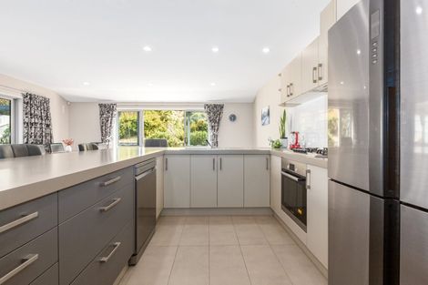 Photo of property in 17 Kaimai Place, Aotea, Porirua, 5024