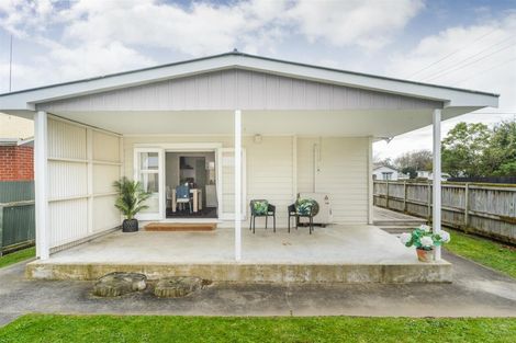 Photo of property in 9 Fagan Street, Bulls, 4818