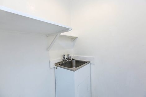 Photo of property in 35 Hanson Grove, Stokes Valley, Lower Hutt, 5019