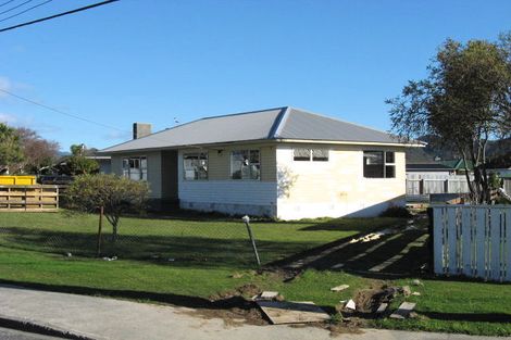 Photo of property in 40 Norfolk Street, Wainuiomata, Lower Hutt, 5014