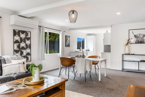 Photo of property in 79a Wharf Road, Te Atatu Peninsula, Auckland, 0610