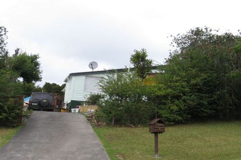 Photo of property in 3 Sari Place, Massey, Auckland, 0614