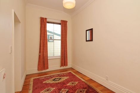 Photo of property in 9 Park Street, Thorndon, Wellington, 6011