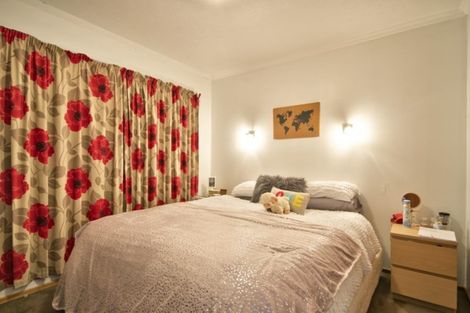 Photo of property in 32 Stewart Street, Frankton, Queenstown, 9300