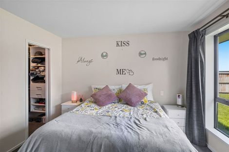 Photo of property in 17 Dynes Road, Rolleston, 7615