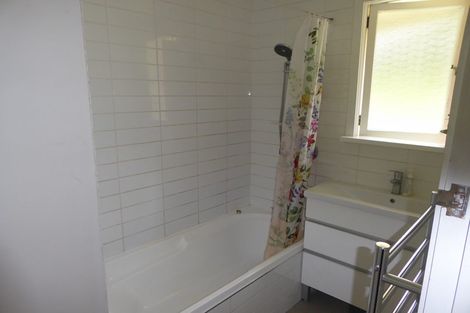 Photo of property in 104 Easther Crescent, Kew, Dunedin, 9012