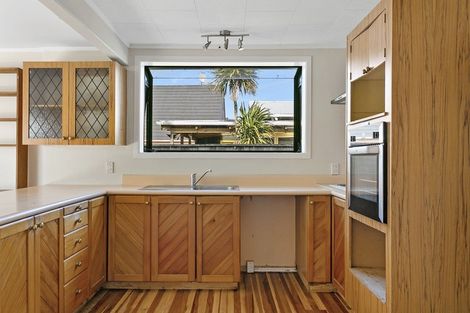 Photo of property in 61 Te Herekiekie Street, Turangi, 3334