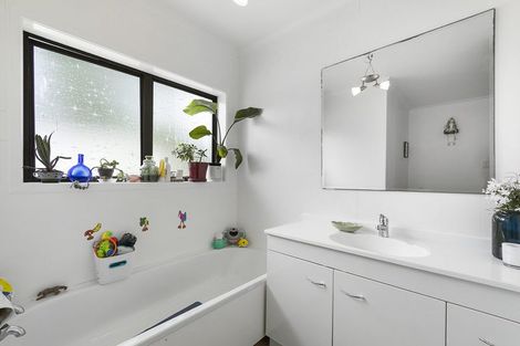 Photo of property in 2/838 Tirau Road, Karapiro, Cambridge, 3494