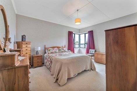 Photo of property in 39 Lismore Street, Strandon, New Plymouth, 4312