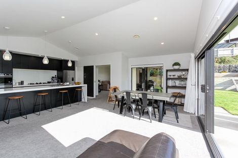 Photo of property in 36 Fernbrook Drive, Hurworth, New Plymouth, 4310