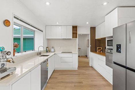 Photo of property in 25 Rempstone Drive, Halswell, Christchurch, 8025