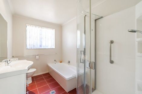 Photo of property in 94 Manuka Street, Stokes Valley, Lower Hutt, 5019