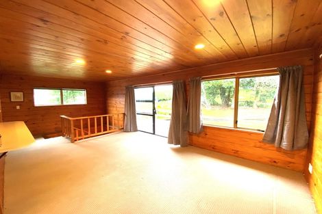 Photo of property in 43 Cheriton Road, Mellons Bay, Auckland, 2014