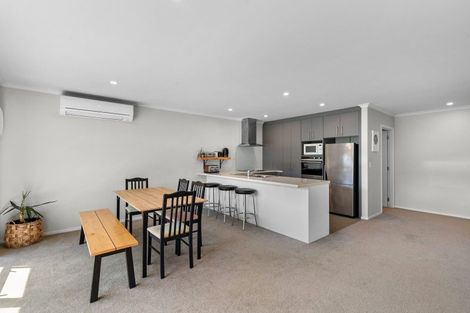 Photo of property in 33 Timsfield Drive, Lake Hawea, Wanaka, 9382