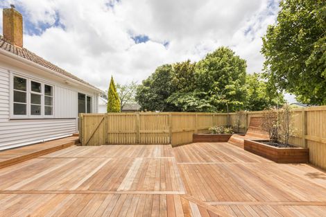 Photo of property in 28 South Street, West End, Palmerston North, 4410