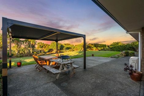 Photo of property in 296a Oaia Road, Muriwai, Waimauku, 0881