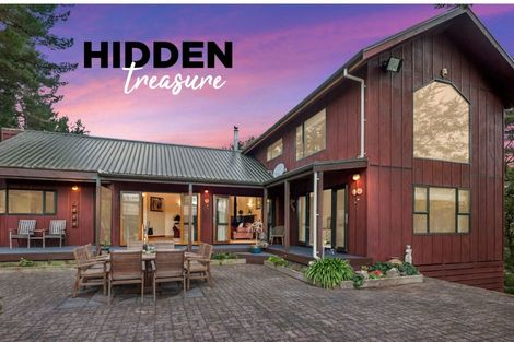 Photo of property in 3 Roseveare Grove, Te Marua, Upper Hutt, 5018