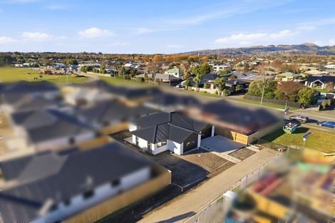 Photo of property in 71 Bill Harvey Drive, Halswell, 8025