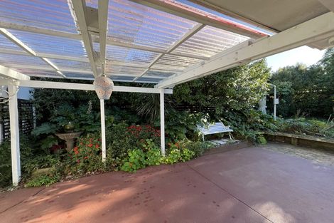 Photo of property in 29 Himalaya Drive, Half Moon Bay, Auckland, 2012