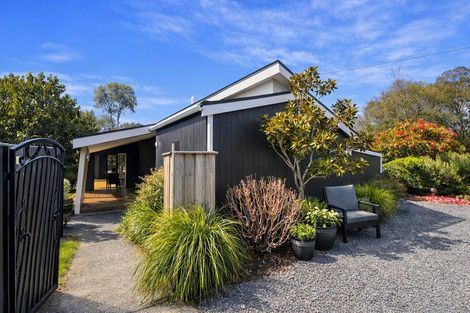 Photo of property in 43 Great North Road, Waipawa, 4210