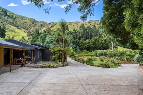 Photo of property in 814 Mikimiki Road, Mikimiki, Masterton, 5881