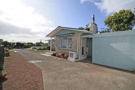 Photo of property in 3 Tawake Place, Waitara, 4320