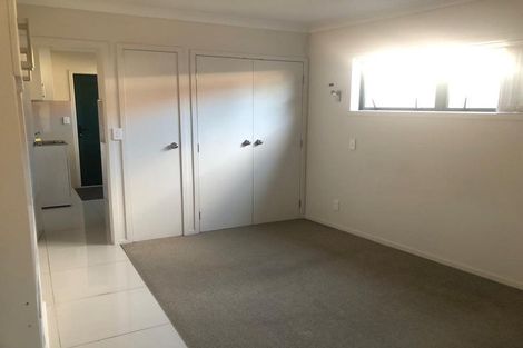 Photo of property in 3 Riverina Avenue, Pakuranga, Auckland, 2010