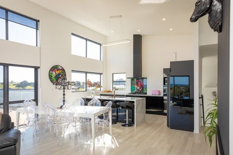 Photo of property in 34 Golf Vue Place, Castlecliff, Whanganui, 4501