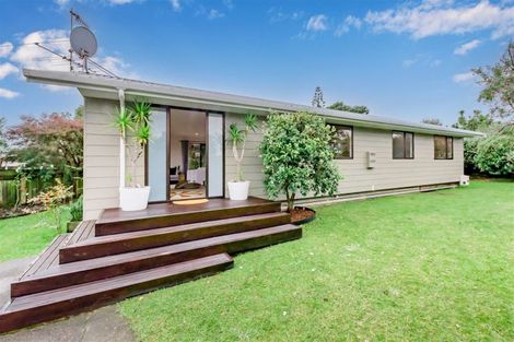 Photo of property in 39 Waimea Road, Waikanae Beach, Waikanae, 5036