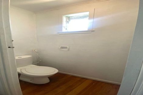 Photo of property in 115 View Road, Sunnyvale, Auckland, 0612