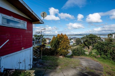 Photo of property in 10 Omokoroa Road, Omokoroa, 3114