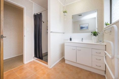 Photo of property in 80 John F Kennedy Drive, Milson, Palmerston North, 4414