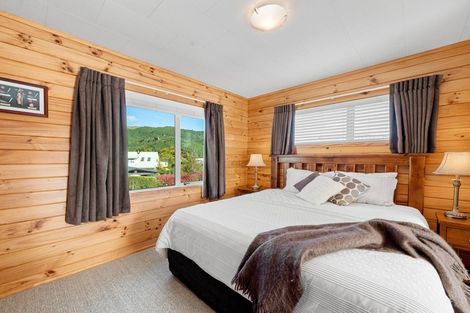 Photo of property in 26 Angela Place, Kinloch, Taupo, 3377