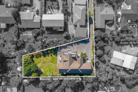 Photo of property in 105 Winara Avenue, Waikanae, 5036