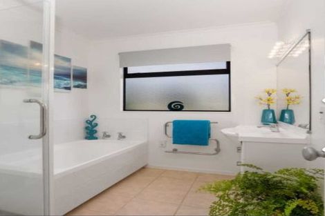 Photo of property in 53 Pohutukawa Avenue, Ohope, 3121