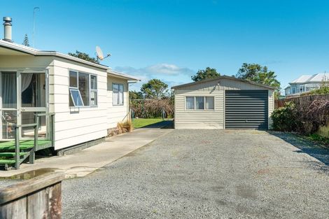 Photo of property in 45 Rangiuru Road, Otaki Beach, Otaki, 5512