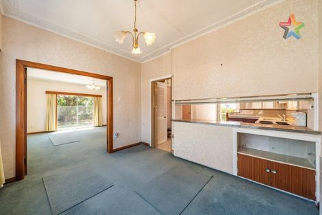Photo of property in 2 Byron Street, Petone, Lower Hutt, 5012
