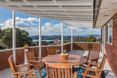 Photo of property in 86 Te Haumi Drive, Paihia, 0200