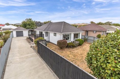 Photo of property in 18 Digby Place, Bromley, Christchurch, 8062