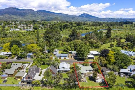 Photo of property in 61 Te Herekiekie Street, Turangi, 3334