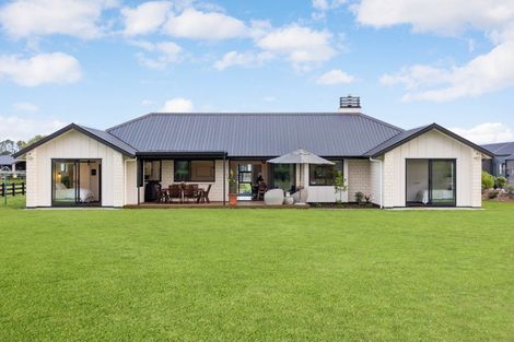 Photo of property in 21 Delta Way, Te Kowhai, Hamilton, 3288