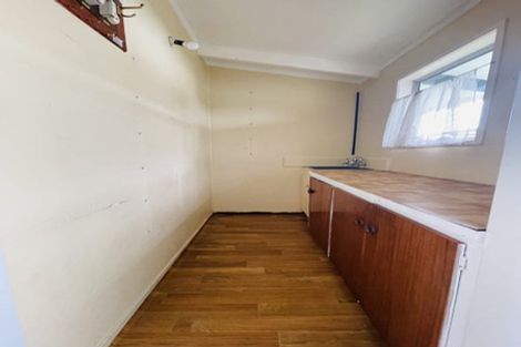 Photo of property in 13 Lismore Place, Papatoetoe, Auckland, 2025