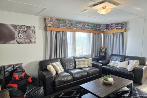 Photo of property in 5 Teviot Street, Oamaru North, Oamaru, 9400