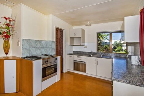 Photo of property in 223 One Tree Point Road, One Tree Point, 0118