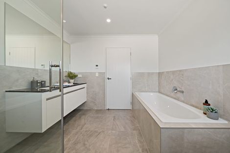 Photo of property in 19 Ti Kouka Lane, Sandringham, Auckland, 1025